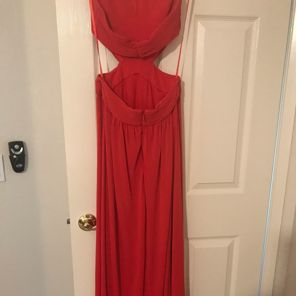 Dress - Picture 2 of 4